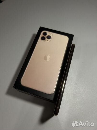 iPhone 11 Pro Max, 64 ГБ