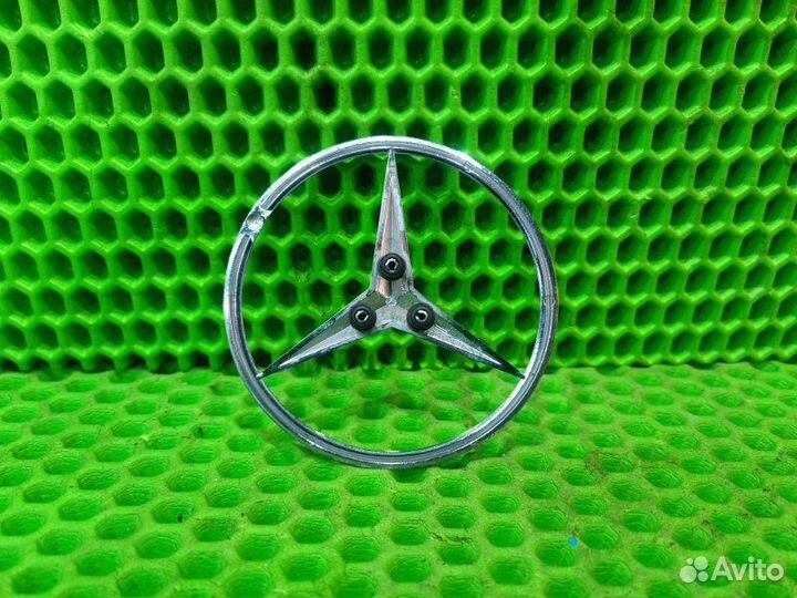 Эмблема багажника Mercedes-Benz S W221 M273