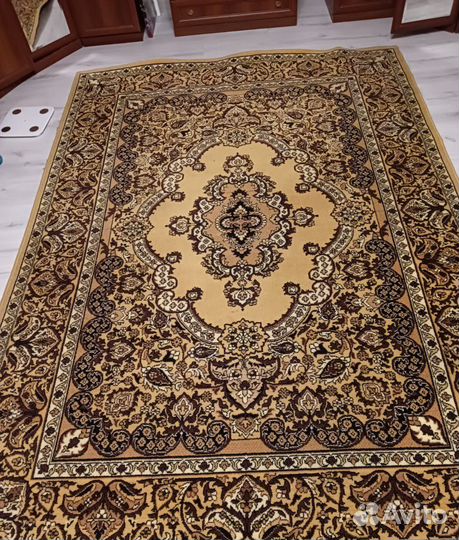 Ковры шерстяные 2х3м