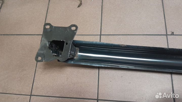 Усилитель заднего бампера для Skoda Octavia A5