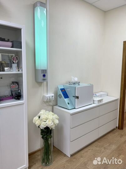 Аренда рабочего места мастера маникюра и педикюра