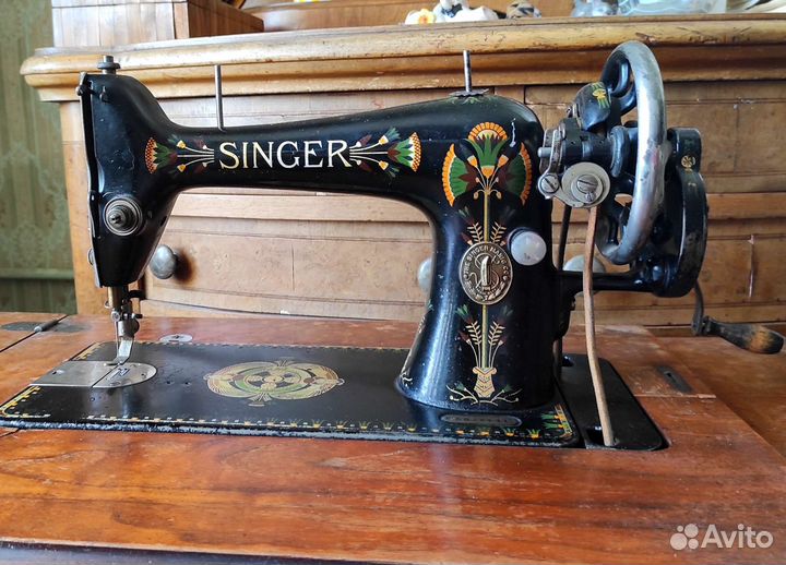 Швейная машина Singer 1914 со станиной и столом