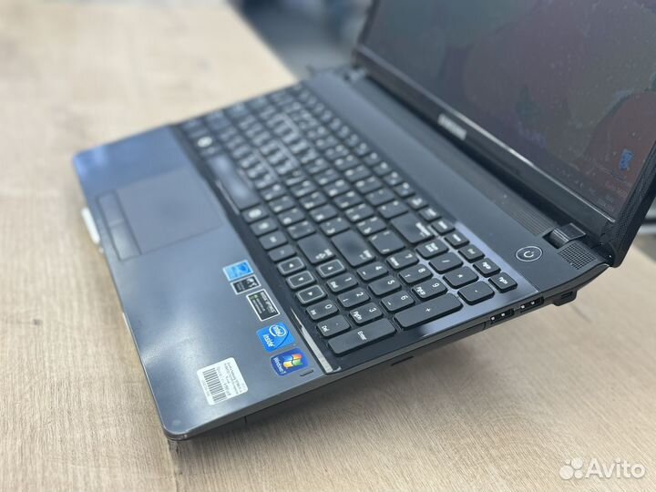 Ноутбук Samsung Intel b815/ GeForce 620/ 120 SSD