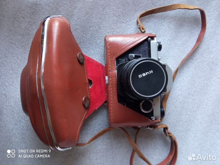 Зеркальный фотоаппарат Киев-17