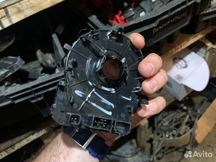 Пружина кнопки ручки рычага АКПП Freelander 2