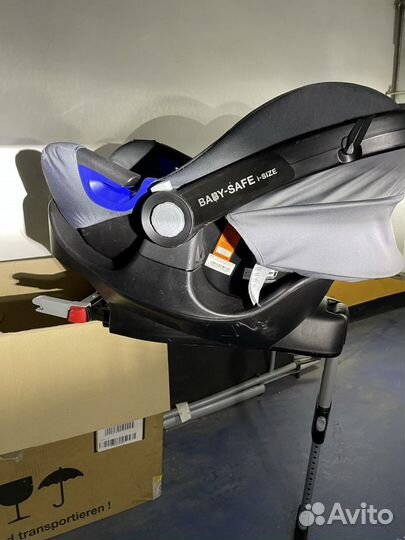Автолюлька BritaxRoemer BabySafe + Isofix база