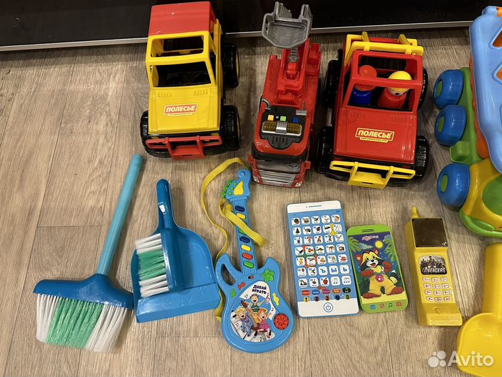 Игрушки машинки