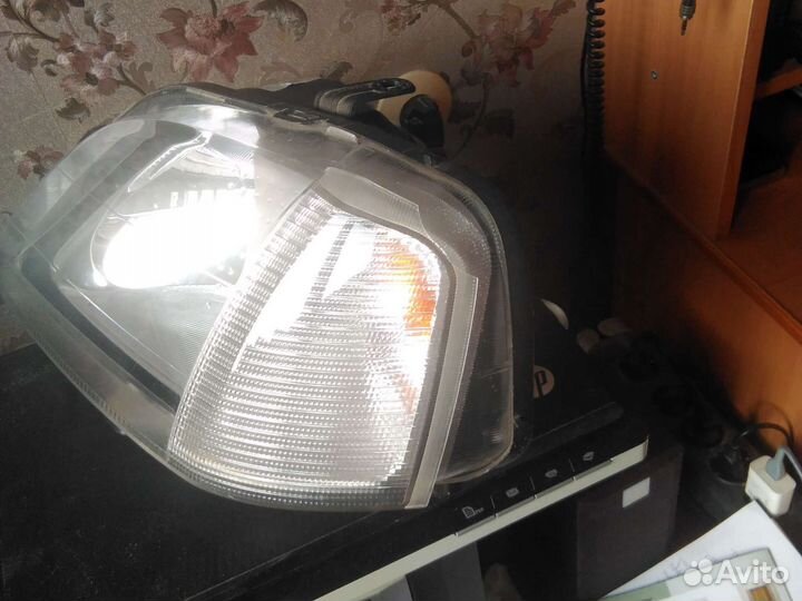 Фара Renault Logan 1 (2005-2008)