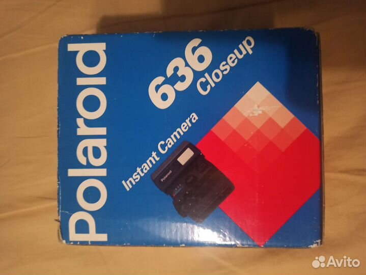 Плёночный фотоаппарат Polaroid 636