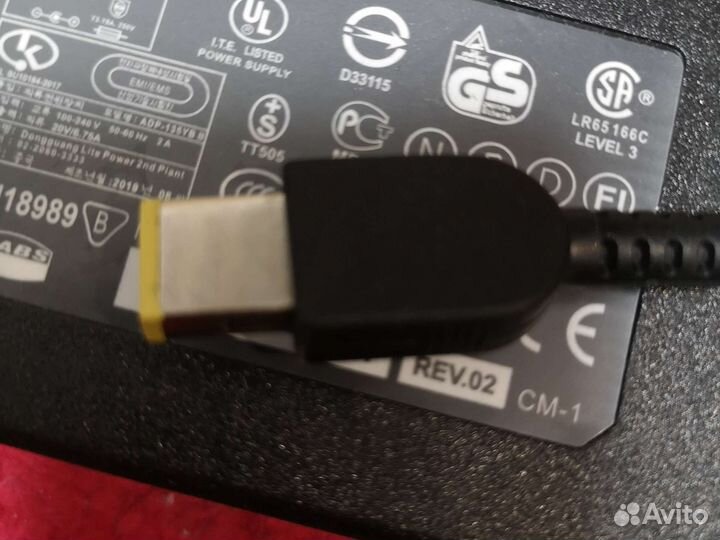 Блок питания для ноутбука lenovo 20v 6.75a