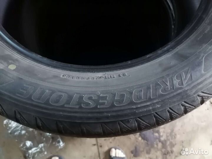 Bridgestone 613V 245/55 R19