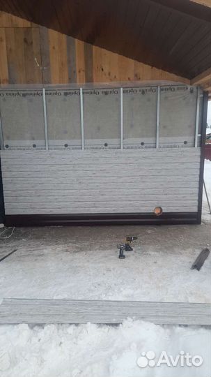 Бригада строителей