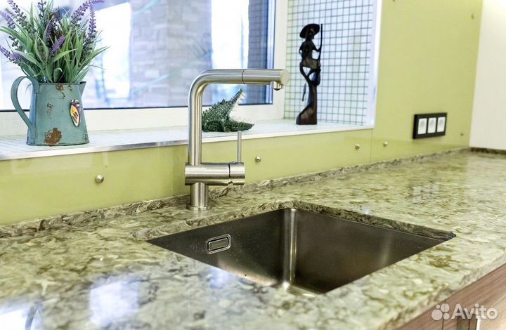 Кухонный гарнитур угловой