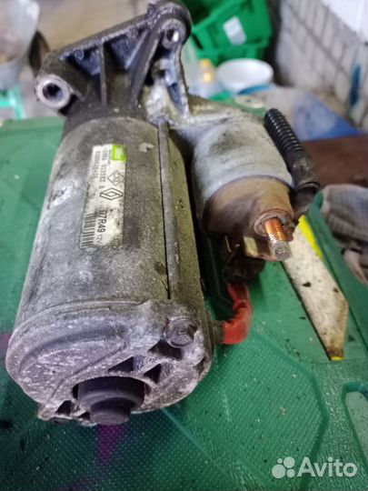 Стартер Рено F9Q МКПП6 ст