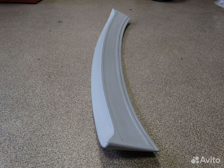 Спойлер на заднее стекло для Mitsubishi Galant 8