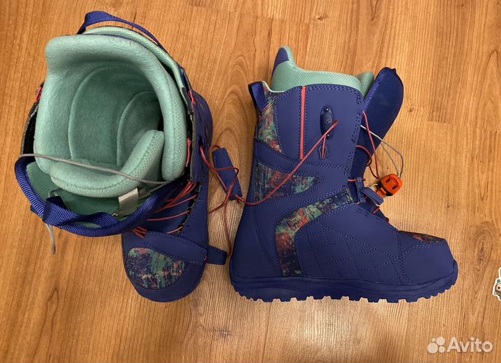 Продаю сноубордические ботинки burton mint