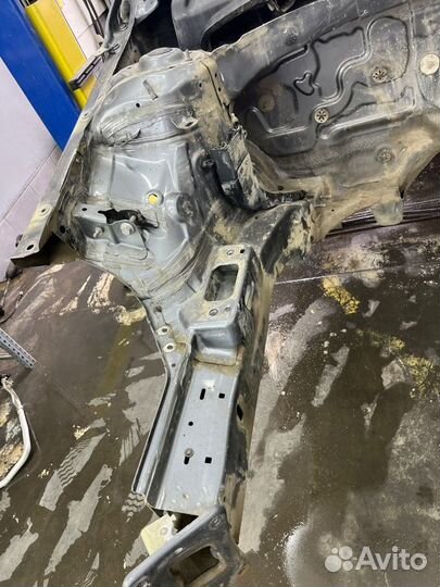 Четверть передняя правая лонжерон передний правый