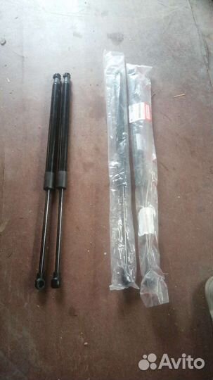 Газовые упоры Toyota Fielder