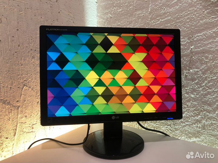 Монитор LG W1942SE / 19 дюймов