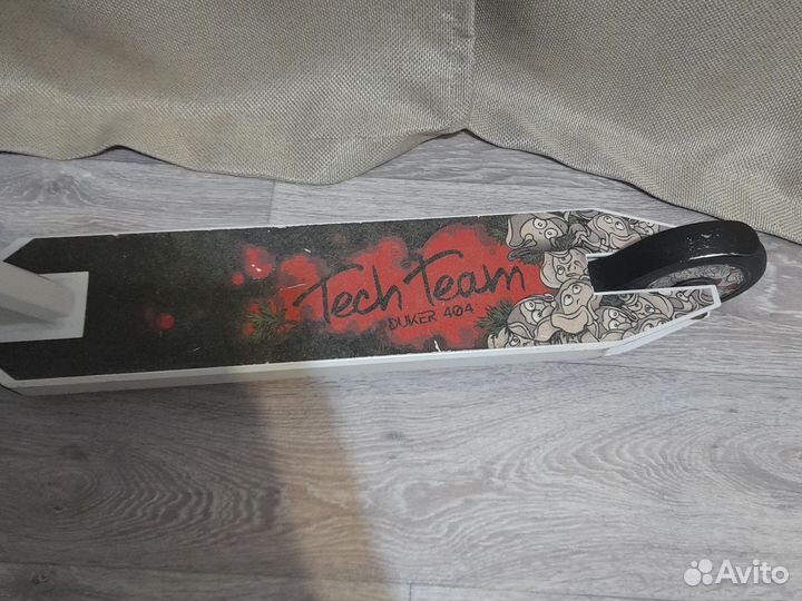 Трюковой самокат Tech Team duker 404 white
