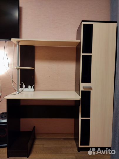 Компьютерный стол для школьника