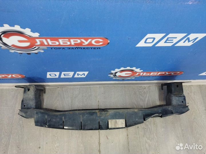 Усилитель бампера Volkswagen Jetta 6 2010