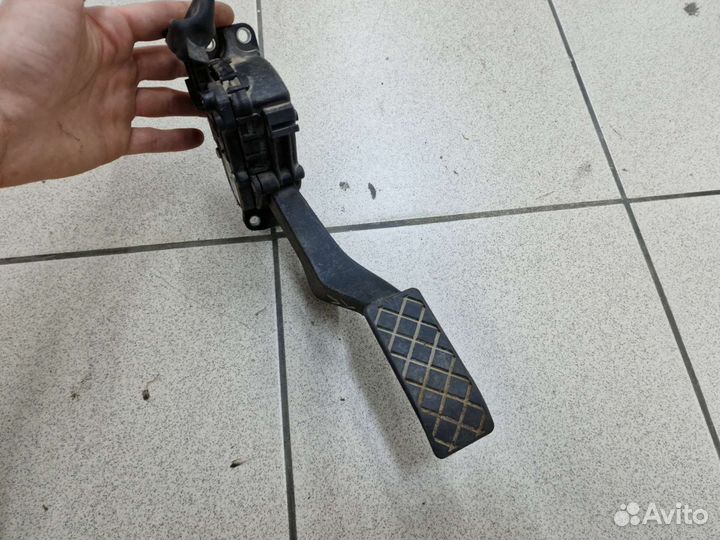 Педаль газа VW Transporter T5 7H1721503 /2003-2015