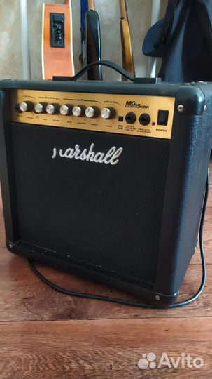 Гитарный комбоусилитель marshall