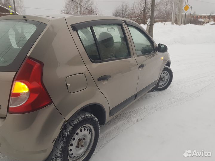 Renault Sandero 1.4 МТ, 2010, 177 000 км