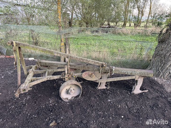 Плуг 4-х корпусный