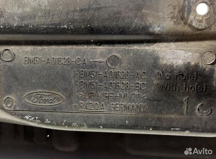 Планка под лобовое Focus III (2011-2019) Ford