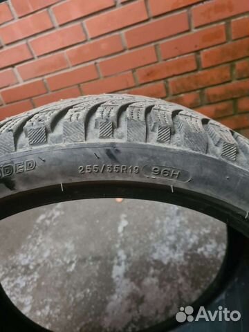 Michelin Latitude X-Ice North 3 245/35 R19