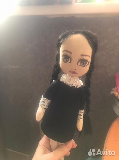 Кукла Уэнсдей Аддамс