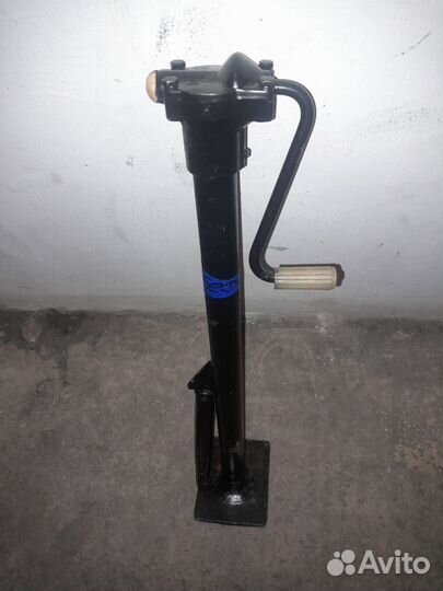 Домкрат волга