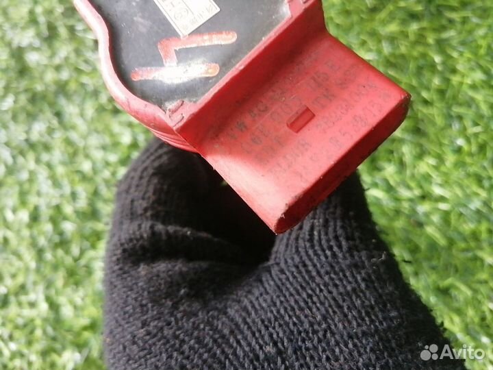 Катушка зажигания Audi A6 C6 AUK 2008