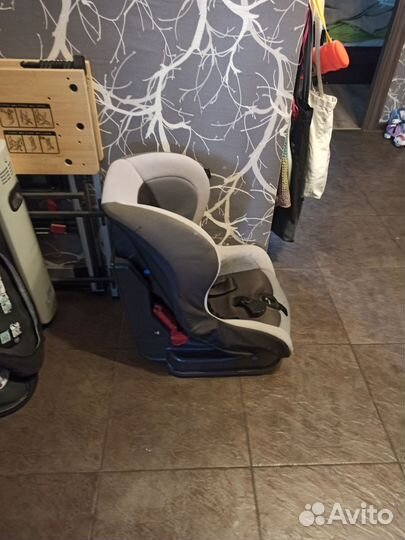 Детское автокресло от 1 до 6 лет, до 18 кг
