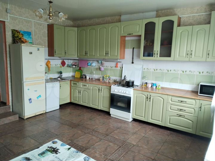 Дом 191 м² на участке 40 сот.