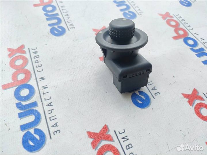 Переключатель регулировки зеркала Renault Clio /S