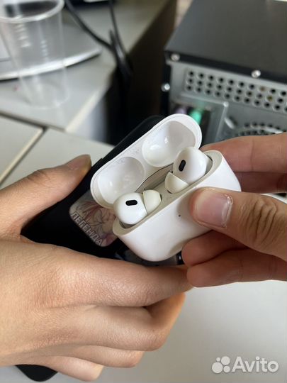 AirPods Pro (2-го поколения) MagSafe