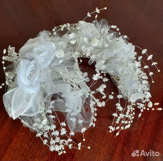 Свадебный венок невесты