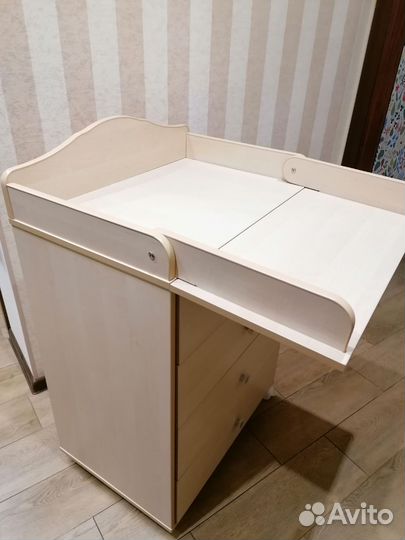 Комод с пеленальным столиком