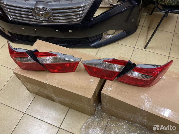 Комплект задних фонарей тойота камри 50