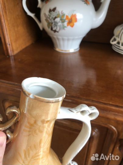 Графин кувшин