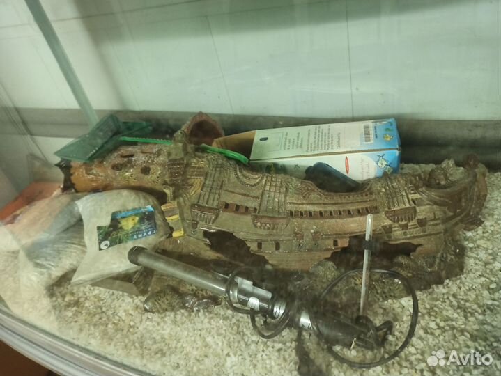 Аквариум 200 литров с тумбой