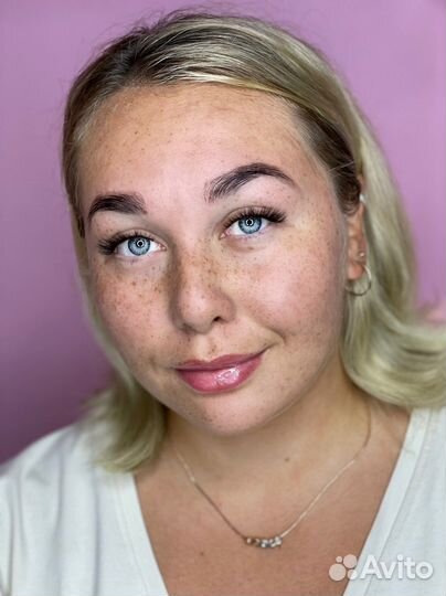 Наращивание ресниц/Оформление бровей