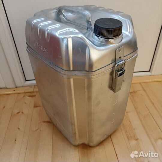 Переносной холодильник