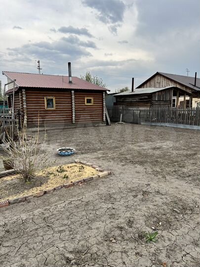 Дом 53 м² на участке 10 сот.