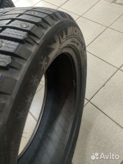 Michelin X-Ice North 3 245/50 R18 104T
