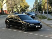 Volkswagen Golf 1.8 MT, 1998, 300 000 км, с пробегом, цена 350 000 руб.