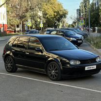 Volkswagen Golf 1.8 MT, 1998, 300 000 км, с пробегом, цена 350 000 руб.